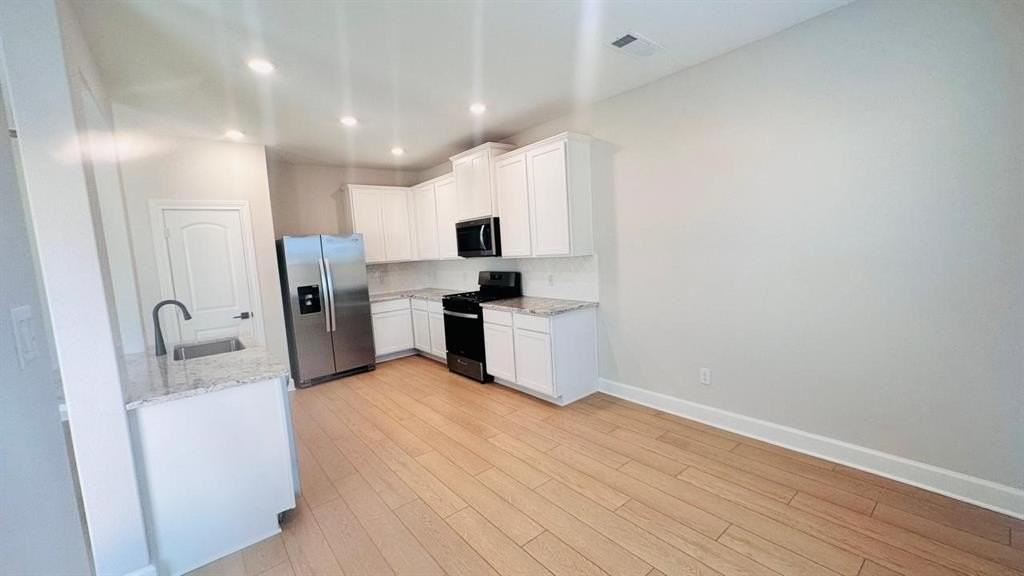 1320 Windermere Way - Photo 3 of 27