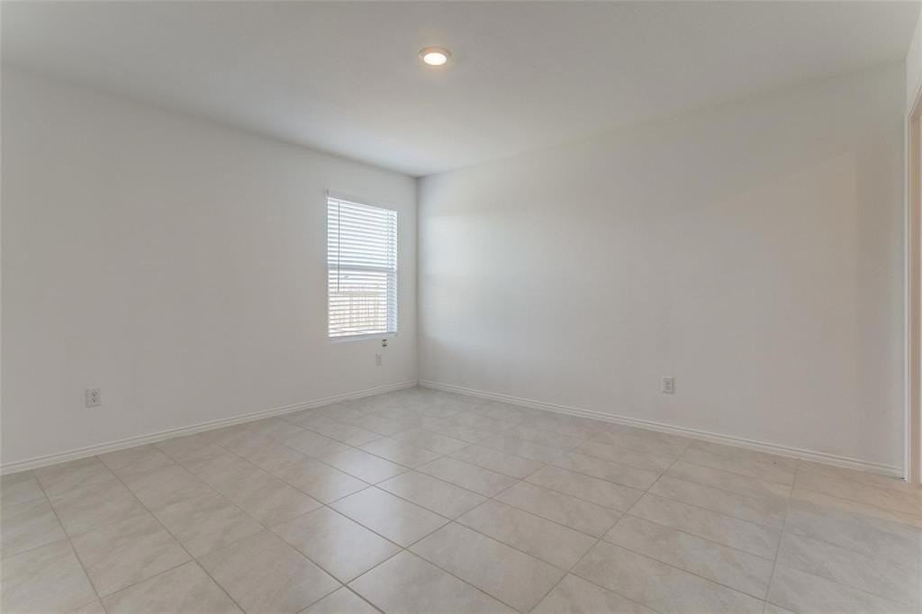 111 Lemongrass Dr - Photo 6 of 12