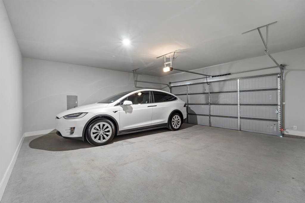 8515 Idyllic Pl - Photo 3 of 24