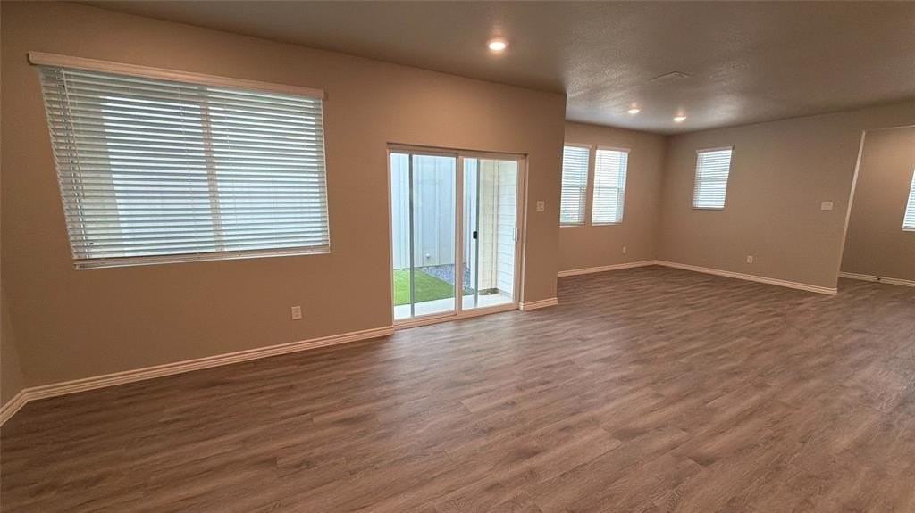 813 Vine St #122 - Photo 4 of 16