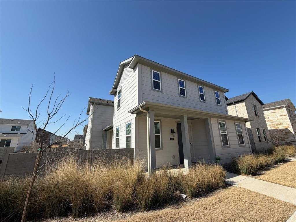 713 16th St #159 - Photo 2 of 18