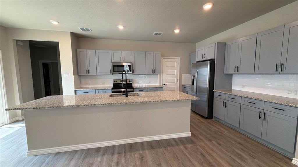 724 Vine St #165 - Photo 7 of 19