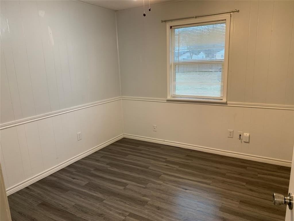 501 Barton St #D - Photo 3 of 9