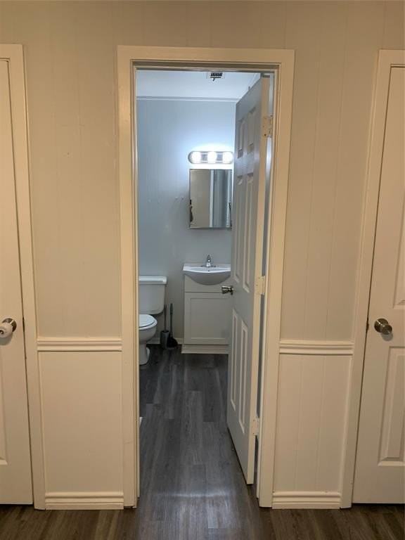 501 Barton St #D - Photo 4 of 9