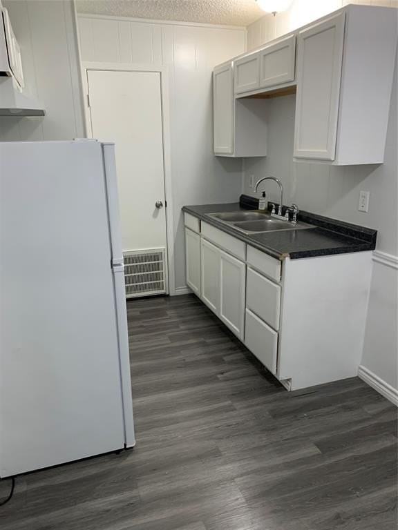 501 Barton St #D - Photo 7 of 9