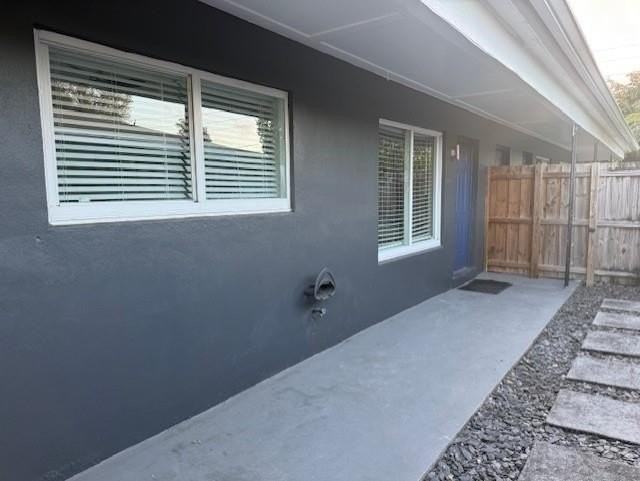 1317 Nw 3rd Ave - Photo 4 of 13