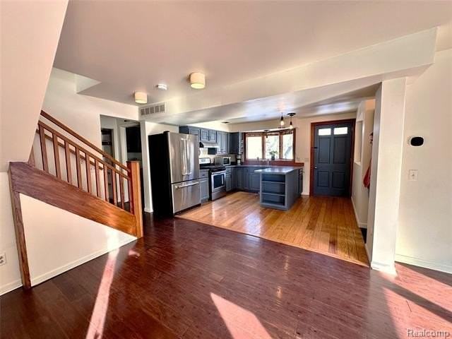 3224 Mc Comb St - Photo 3 of 23