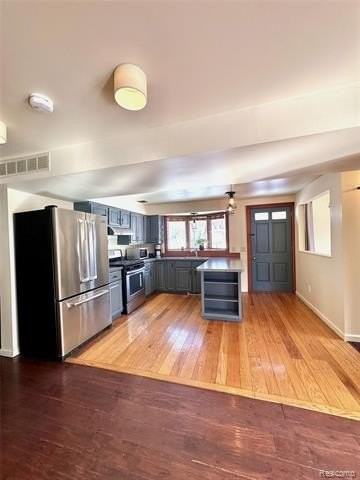 3224 Mc Comb St - Photo 5 of 23