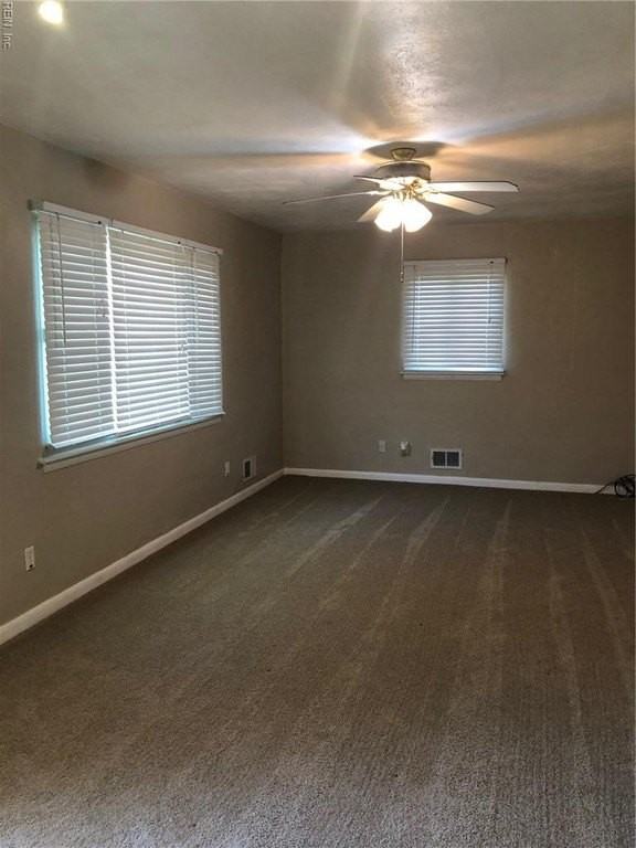 844 Hopwood Ln - Photo 7 of 16