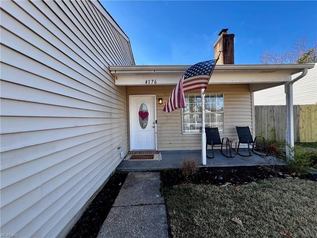 4176 Rainbow Dr - Photo 2 of 16