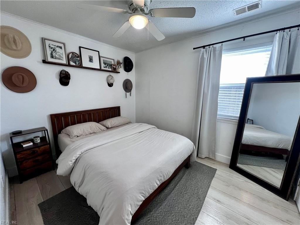 4176 Rainbow Dr - Photo 7 of 16