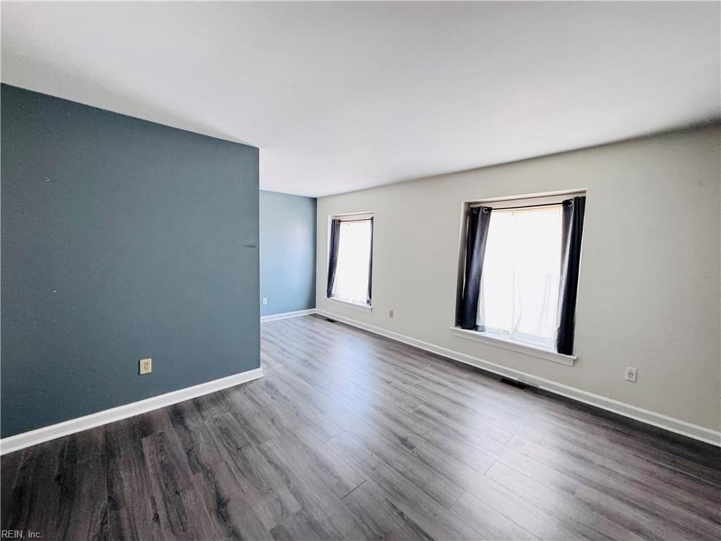 106 Santa Barbara Dr - Photo 7 of 27