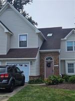 featured image of 1305 Tuckaway Reach #B