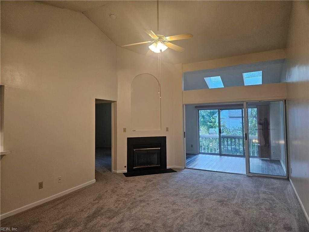 1305 Tuckaway Reach #B - Photo 5 of 6