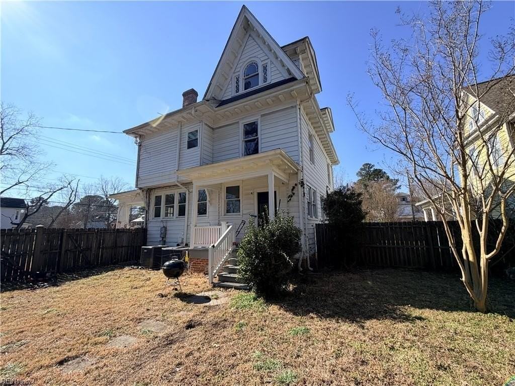 124 Linden Ave - Photo 3 of 31