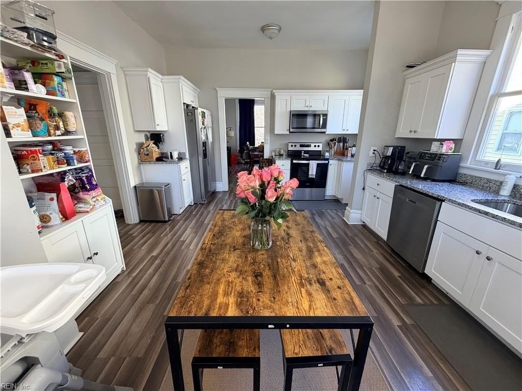 124 Linden Ave - Photo 6 of 31