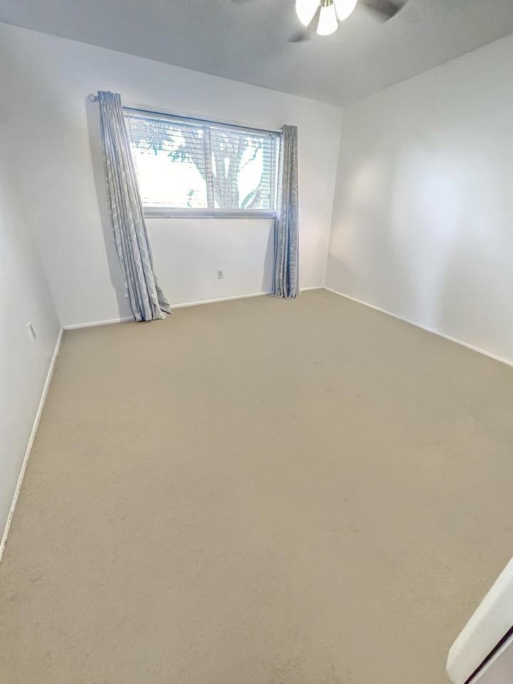 2886 Fernley Dr E #79 - Photo 4 of 7