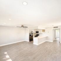 299 Tuscany F #F - Photo 1 of 1