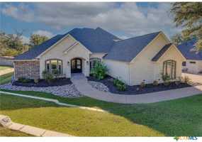 featured image of 1729 Las Lomas Ct