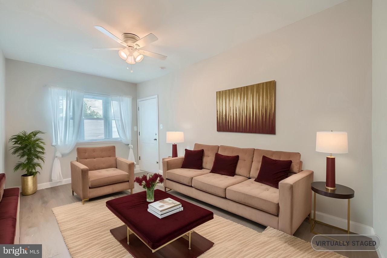 2500 E Fayette St Apt 1 #1 - Photo 4 of 17