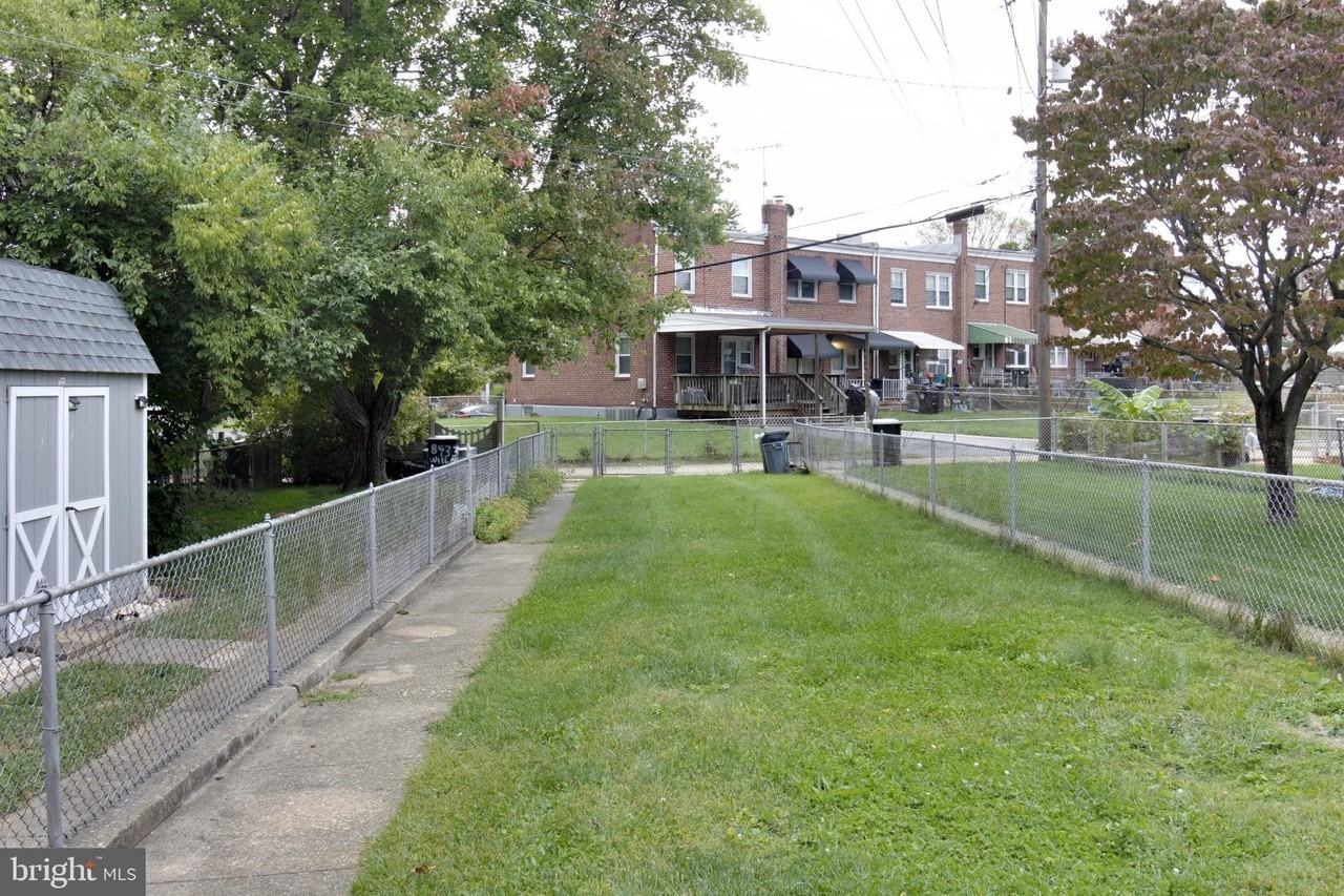 8431 Willow Oak Rd - Photo 5 of 13