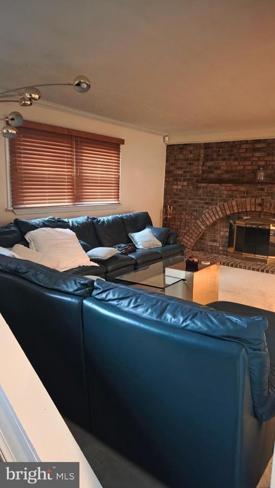 8744 Valley Dr - Photo 3 of 15