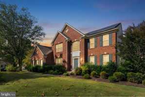 featured image of 14301 Autumn Crest Rd