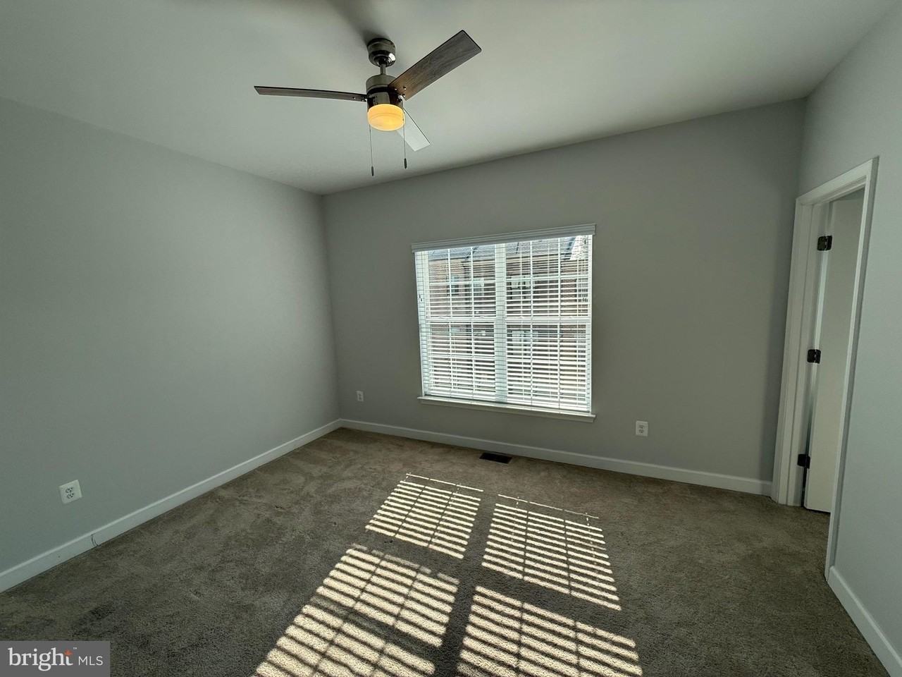 620 Leigh Way - Photo 7 of 35