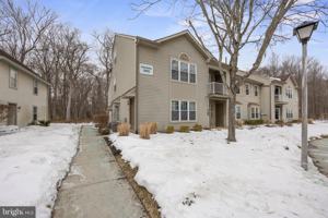 featured image of 302B Harwood Ct