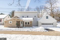 329 Hillcrest Ave - Photo 1 of 1