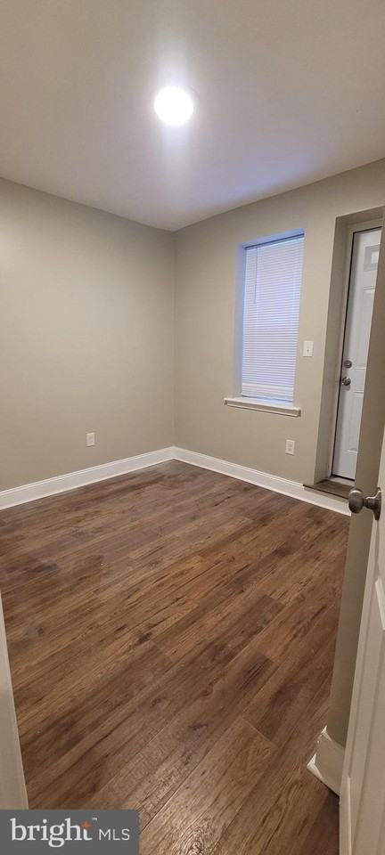 4233 Lancaster Ave Apt 2nd #2ndFLUNITA - Photo 5 of 9