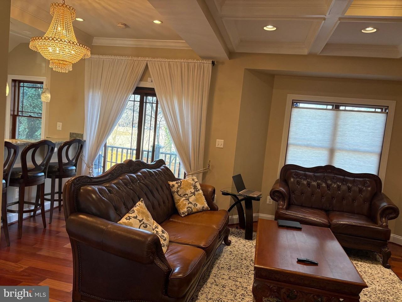 2445 S Kenwood St #2445 - Photo 4 of 50