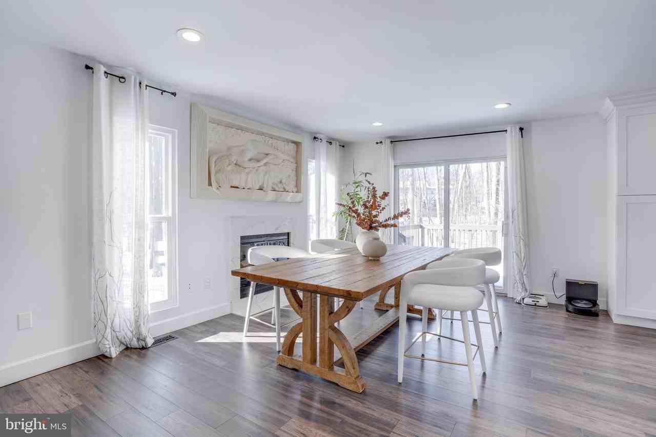 5704 Wood Duck Ct - Photo 5 of 21