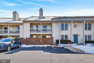 6910A Sandra Marie Cir - Photo 1 of 1