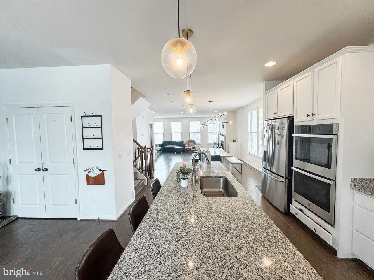 42462 Dogwood Glen Sq - Photo 6 of 46