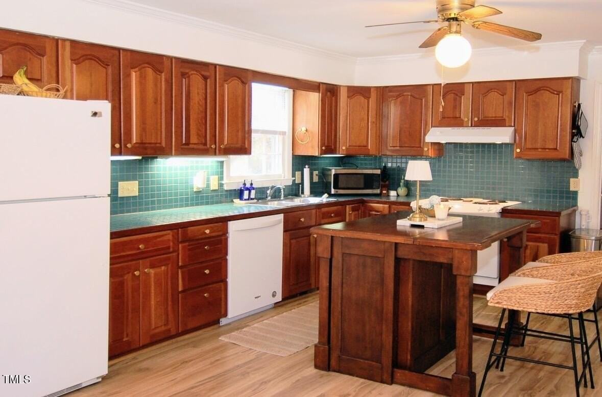 3414 Bellevue Rd - Photo 7 of 19