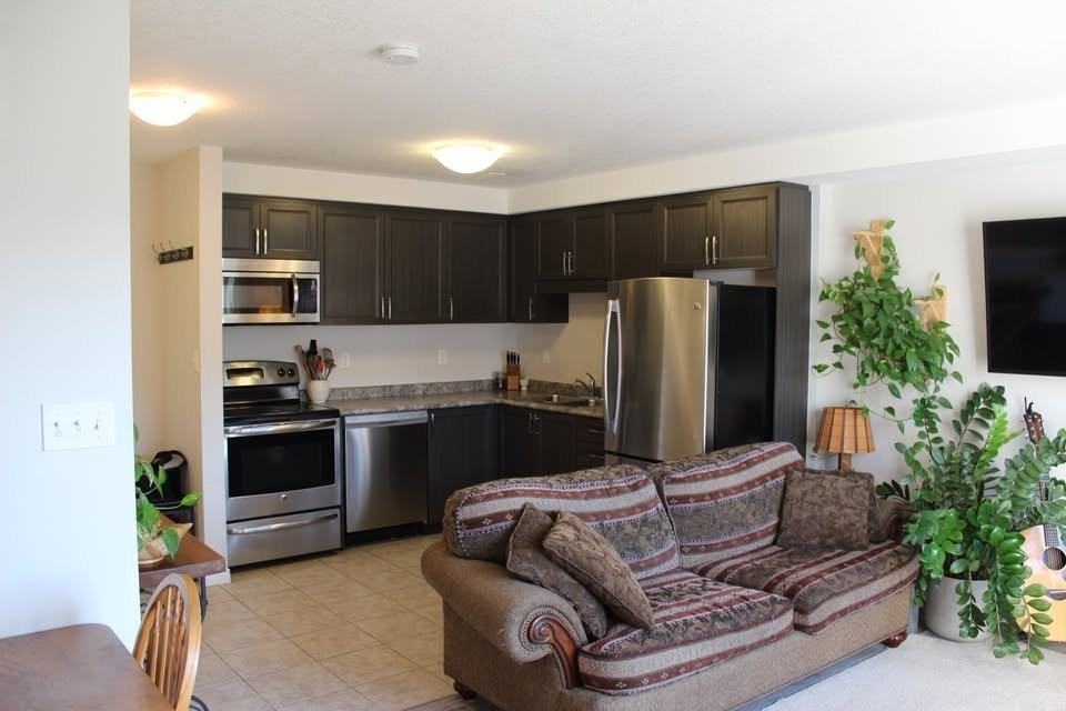 21 Sienna St - Photo 2 of 10