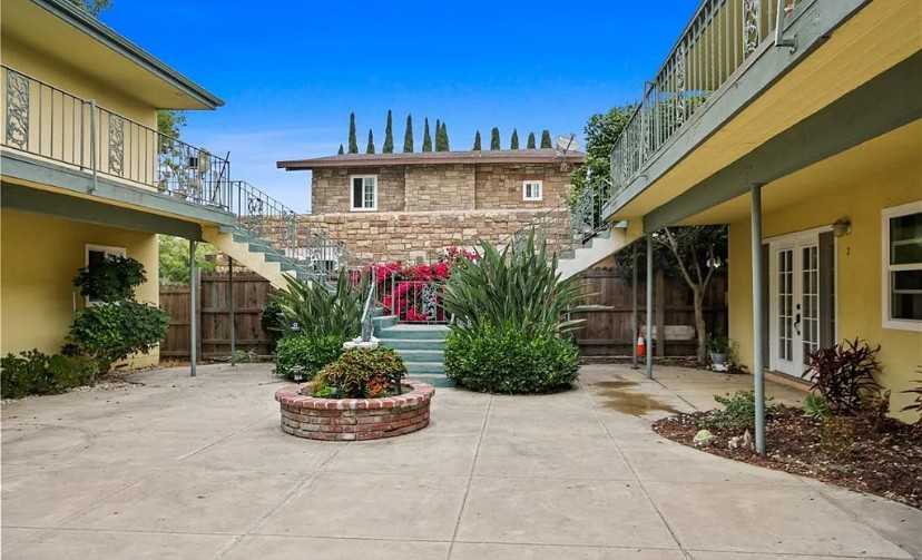 611 S Orange Ave #10 - Photo 4 of 20