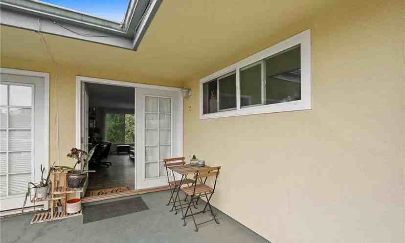 611 S Orange Ave #10 - Photo 6 of 20