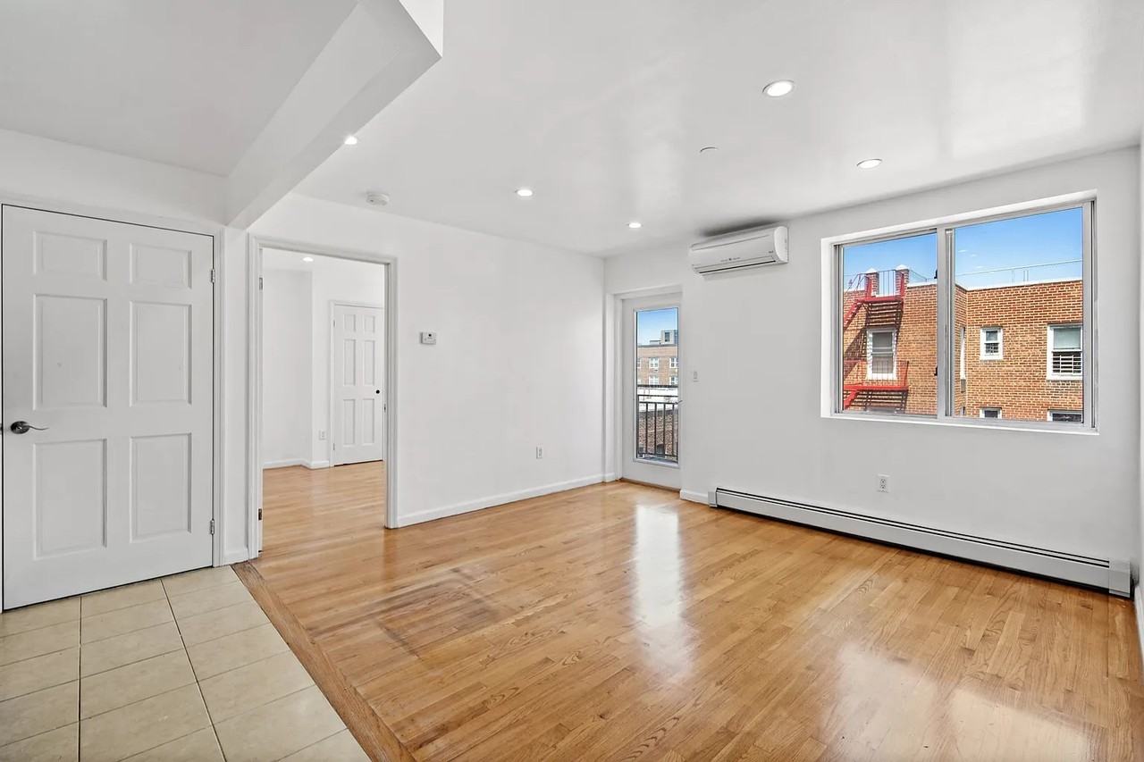 14105 Cherry Ave #7B - Photo 4 of 8