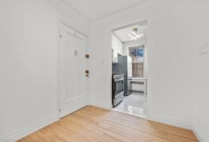 featured image of 12416 84th Rd #1D