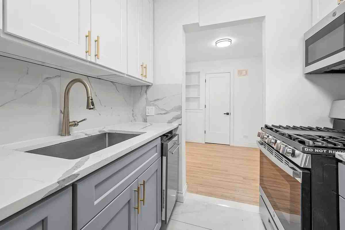 12416 84th Rd #1D - Photo 5 of 18