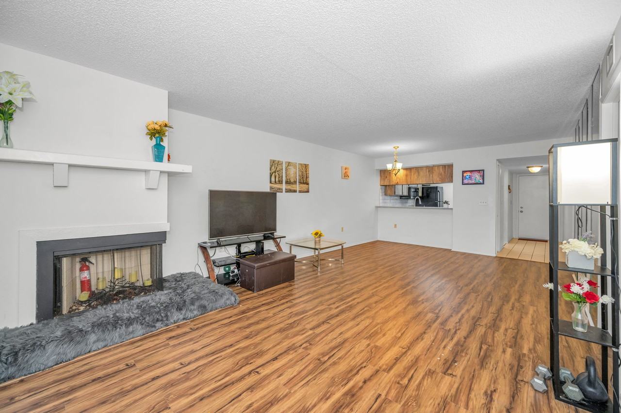 103 Lakeview Pl #3 - Photo 4 of 24