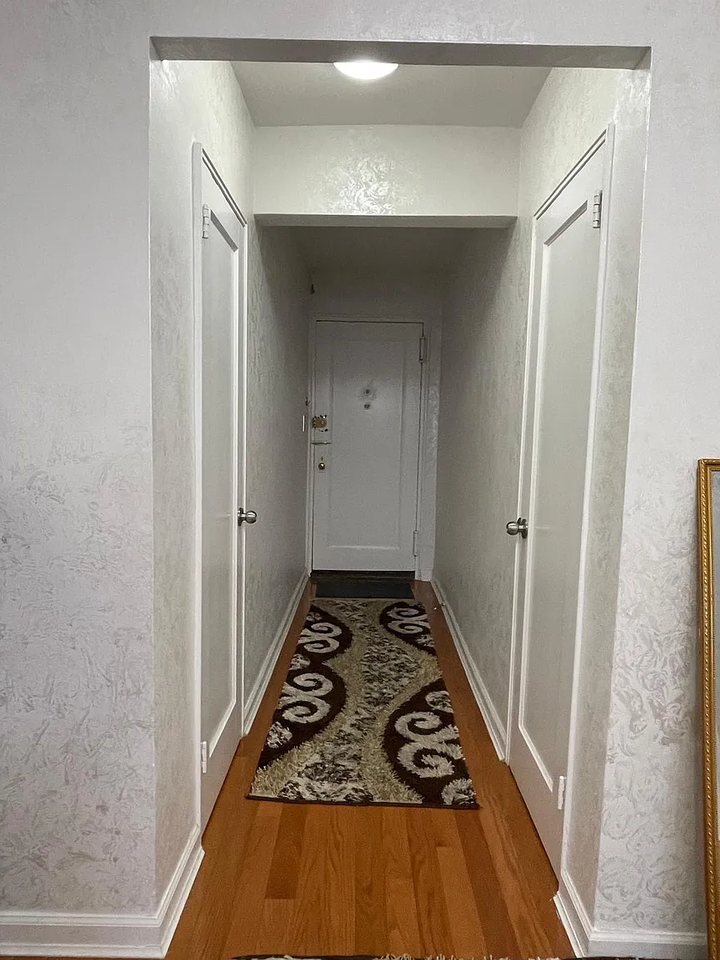 10537 65th Ave #5 - Photo 5 of 12