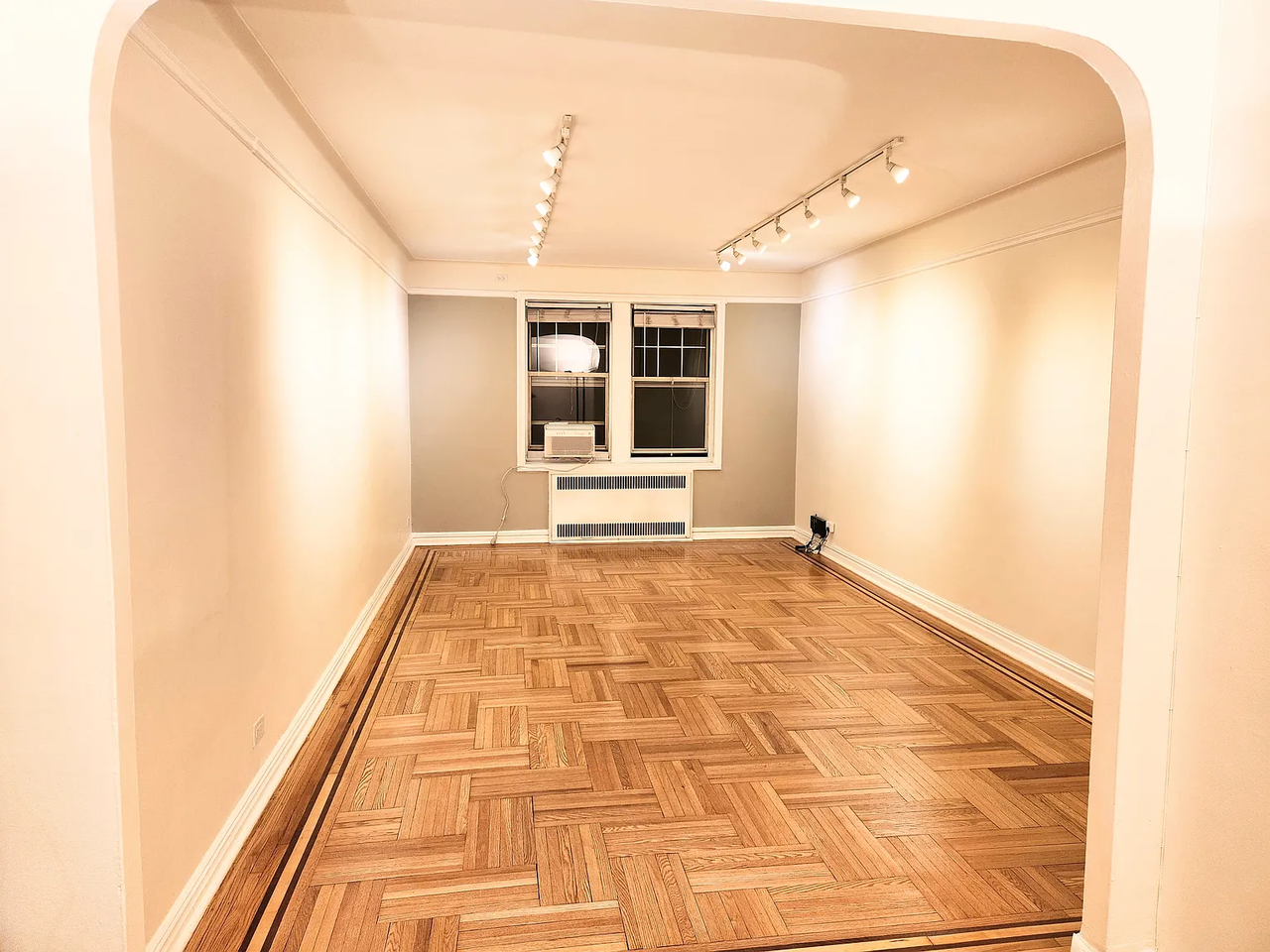 11114 76th Ave #2N - Photo 7 of 16