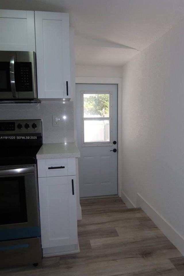 1062 Northwest 25th Street ##0 - Photo 7 of 11