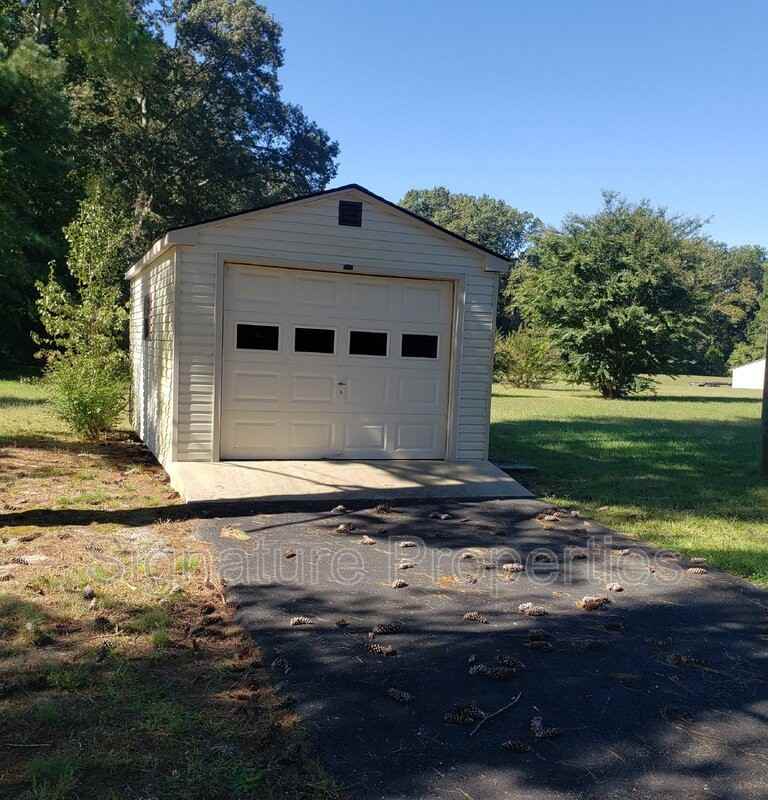 7285 Beulah Church Rd - Photo 5 of 31