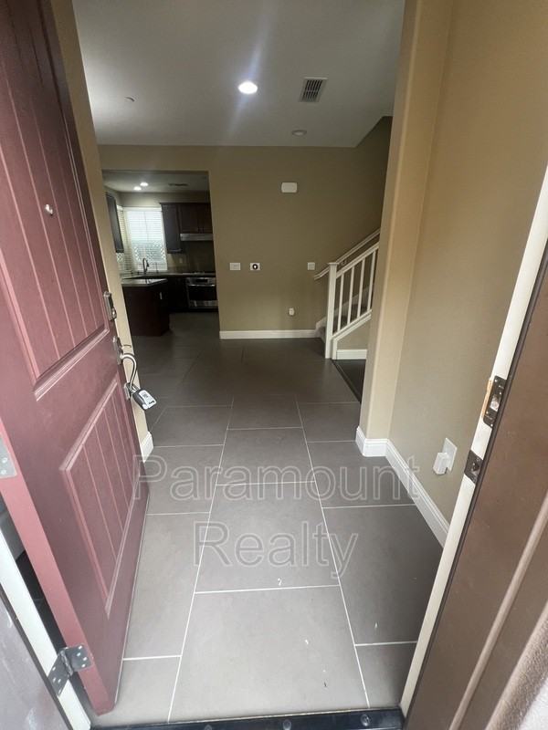 3203 Vittoria Loop - Photo 4 of 41