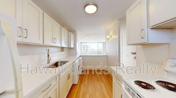 featured image of 780 Amana St #PH7