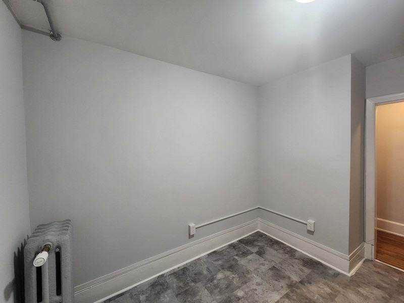 210 Main St - Photo 6 of 8